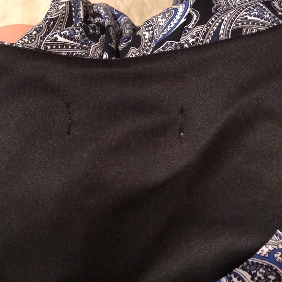 Sleeveless Midi Dress - Picture 4 of 5